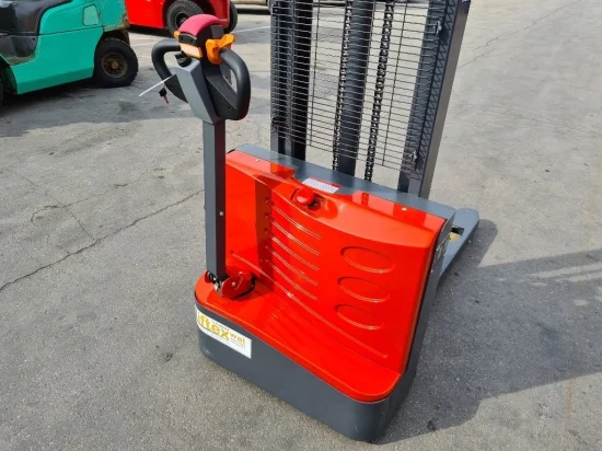 LIFTEX Dynamic 1525D електрически стакер за хладилни помещения