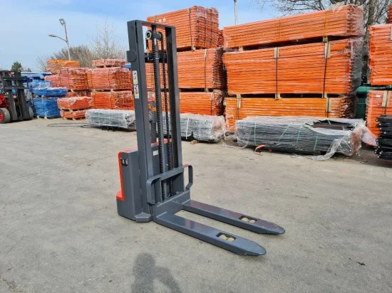 LIFTEX Dynamic 1525D електрически стакер за хладилни помещения