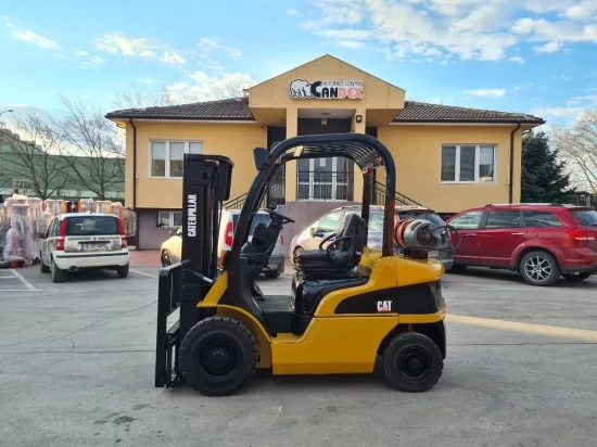 газокар CATERPILLAR