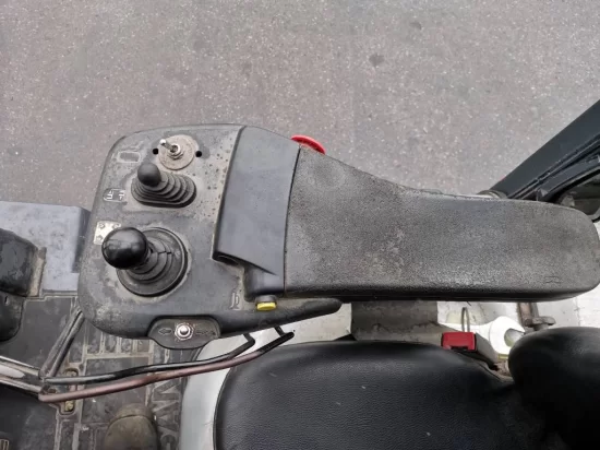 газокар NISSAN