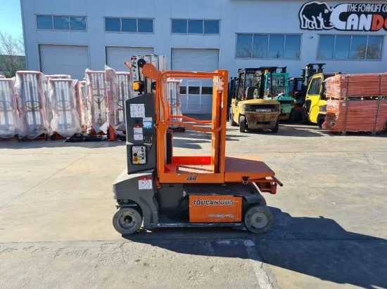 JLG