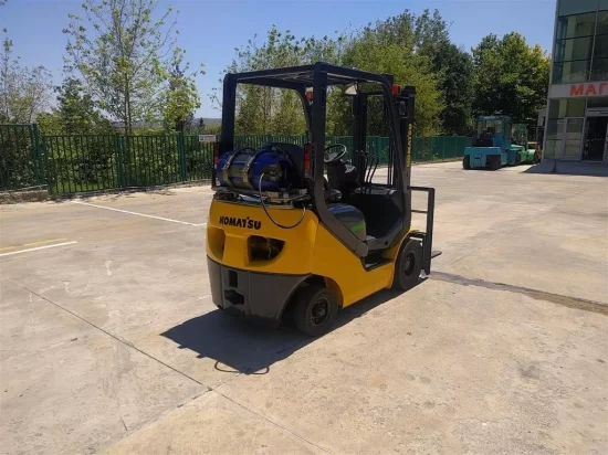 газокар KOMATSU