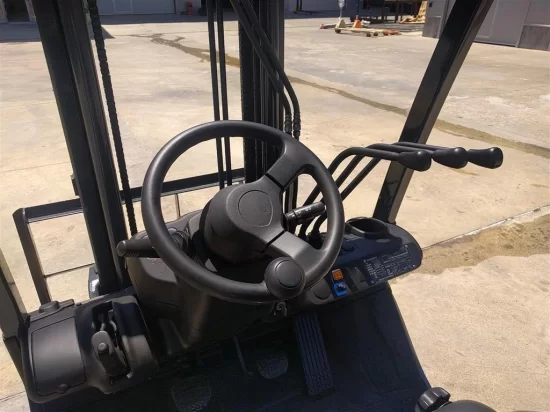 газокар KOMATSU