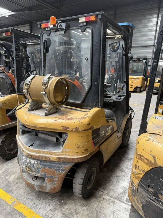 газокар CATERPILLAR