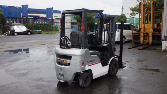 газокар NISSAN