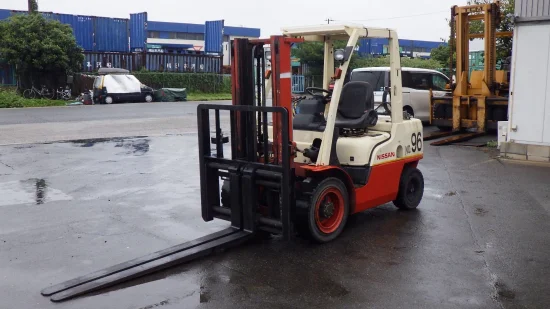 газокар NISSAN